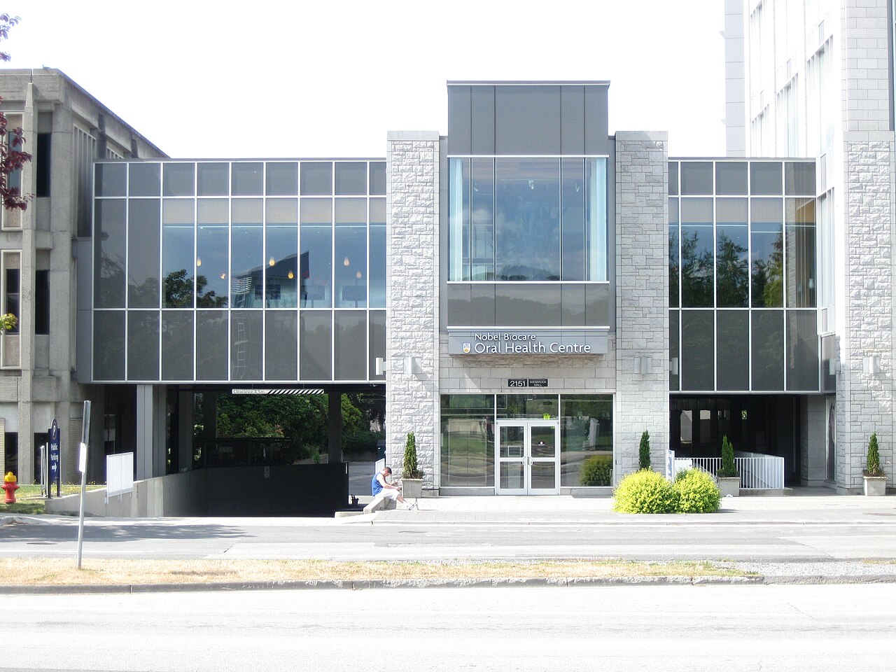 Nobel Biocare Oral Health Centre 2011
