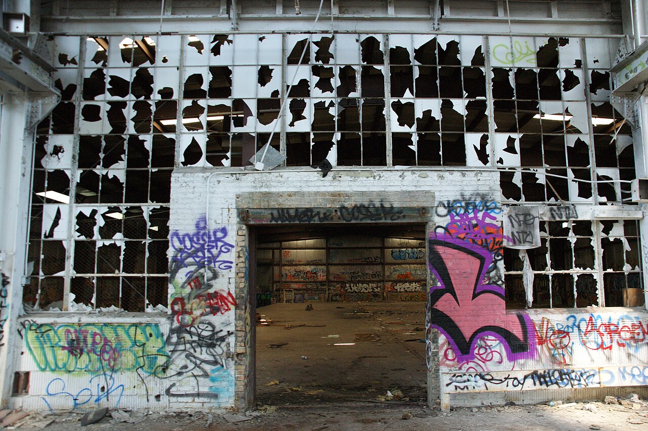 Broken Teeths (7568333982)